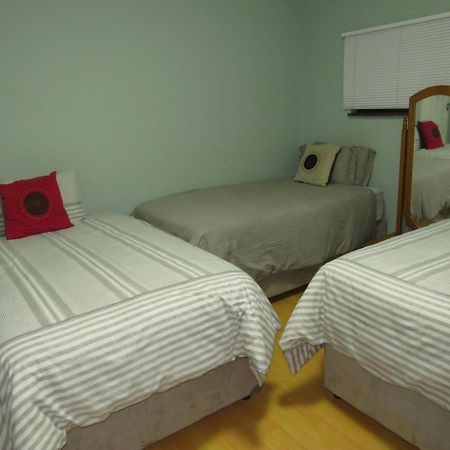 The Musafer Travel Lodge Pietermaritzburg Ngoại thất bức ảnh