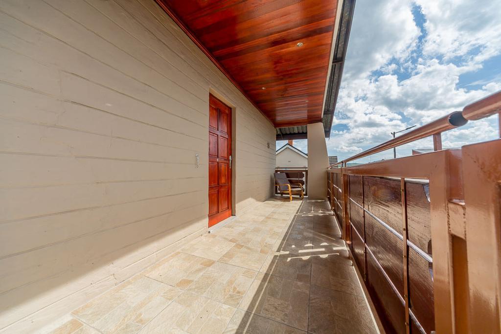 The Musafer Travel Lodge Pietermaritzburg Ngoại thất bức ảnh